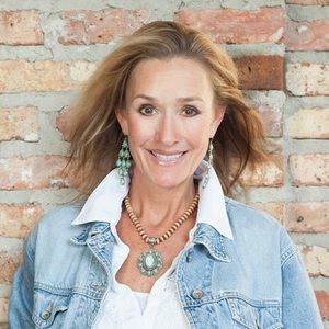 Meet your Posher, Pamela